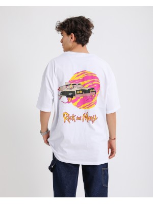 BSC Oversize Rick and Morty Space Car Ön Arka Baskılı Unisex Tişört- Beyaz